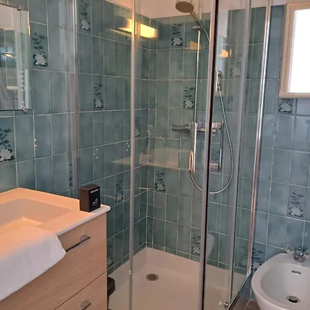 4 Bedroom With Pool Sea View Ac Parking - Benakey Ле-Канне
