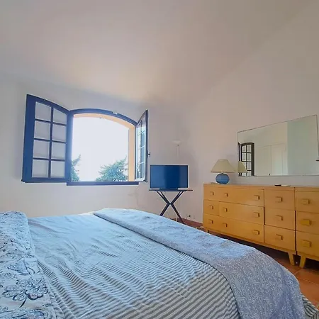 Вилла 4 Bedroom With Pool Sea View Ac Parking - Benakey