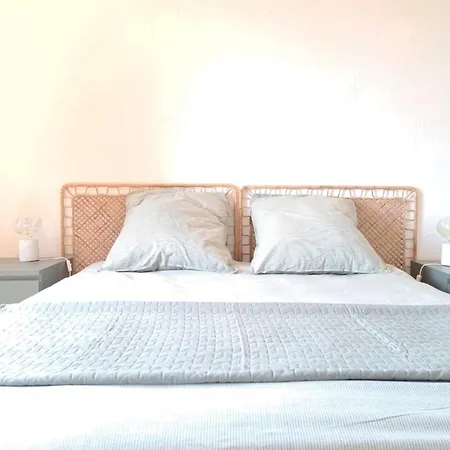 4 Bedroom With Pool Sea View Ac Parking - Benakey *