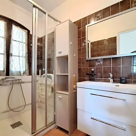 4 Bedroom With Pool Sea View Ac Parking - Benakey Le Cannet