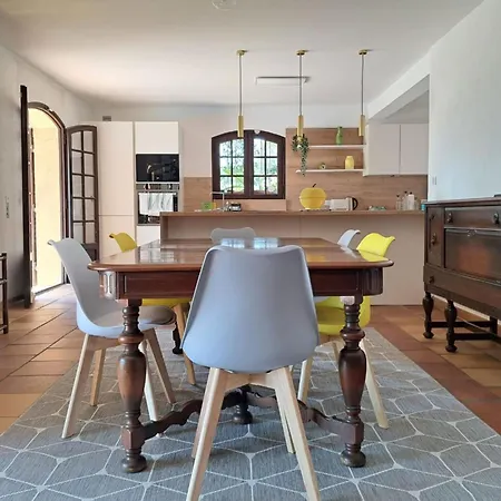 Vila 4 Bedroom With Pool Sea View Ac Parking - Benakey *